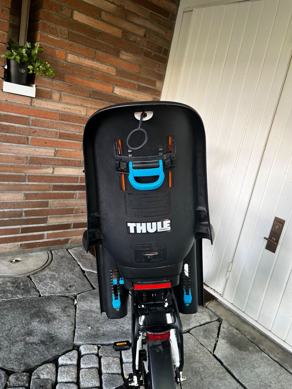 Thule Pièces détachées: Kindersitz Thule RideAlong guter Zustand – D'occasion à Widnau par tobreg 1