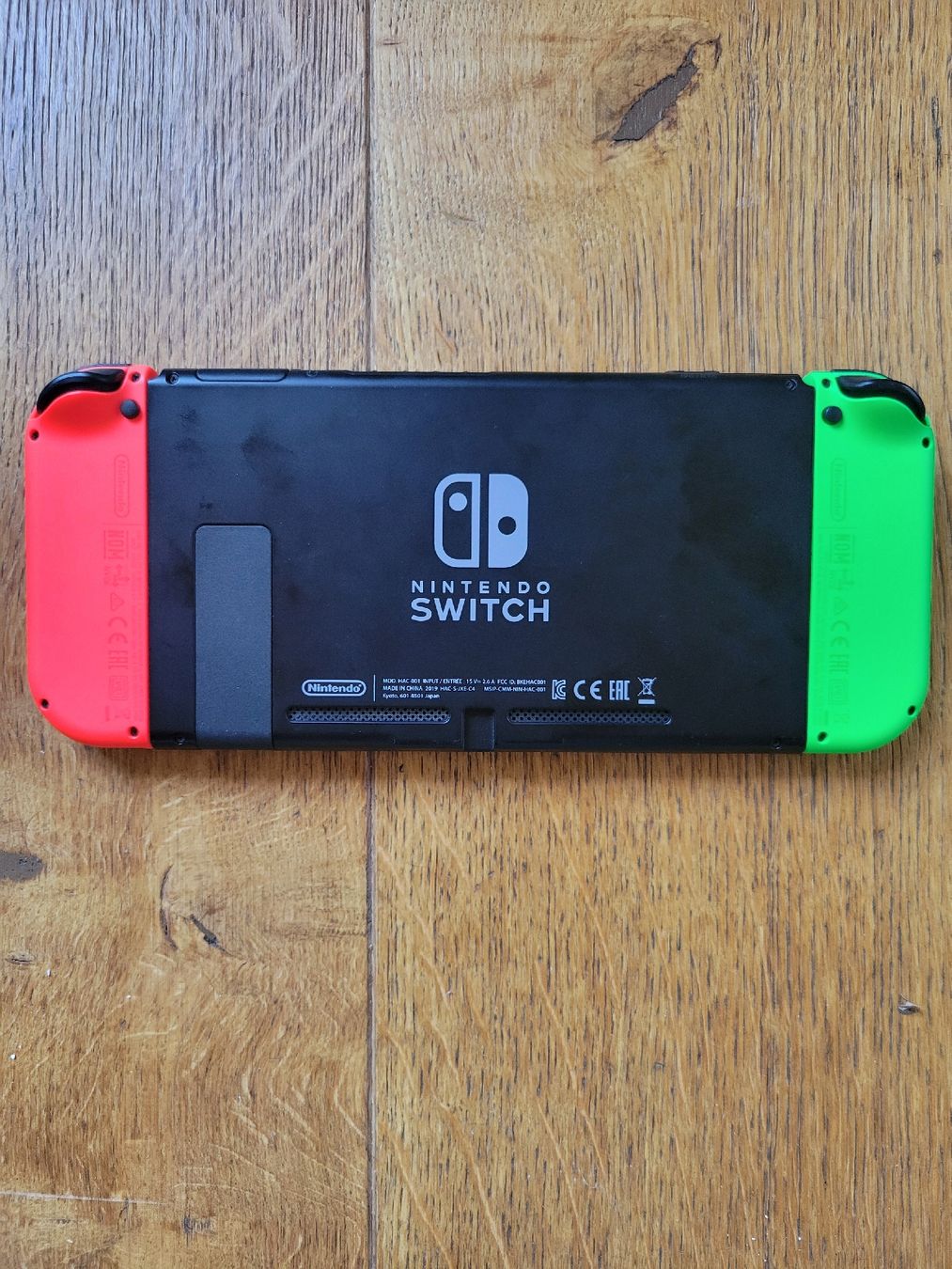Nintendo Console: Nintendo Switch + 5 Games + Zubehör – Usato da Bern venduto da Seralic 3