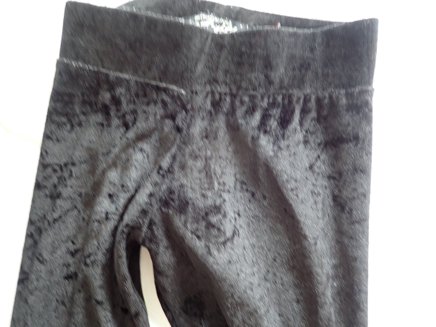 C&A Collant & Leggings: Leggings noir 140 – Nuovo (secondo la descrizione) da Petit-Lancy venduto da camping_car 1