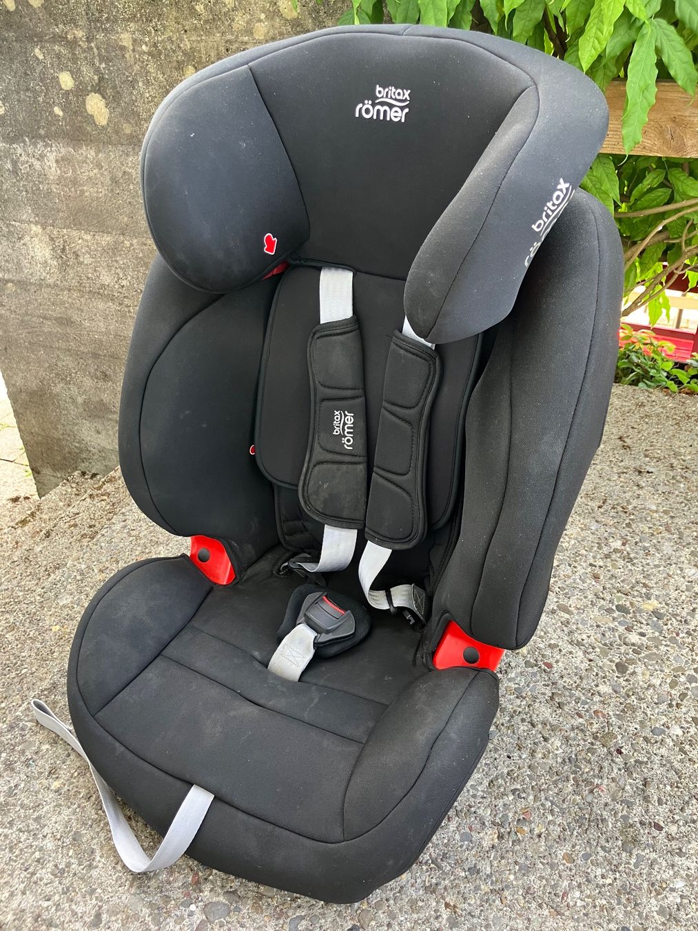 Britax Römer Seggiolini per auto: Britax-Römer Auto-Kindersitz – Usato da Adliswil venduto da O_Marg 1