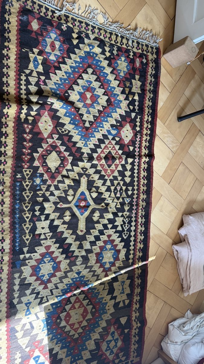 Tappeti: Wunderschöner Kilim Teppich aus Wolle – Usato da Zürich venduto da NorinaAurora 3