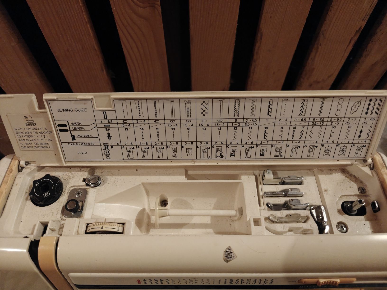 Macchine da cucire: Machine à coudre New home ML 3023 – Usato da Lutry venduto da Noch25 1