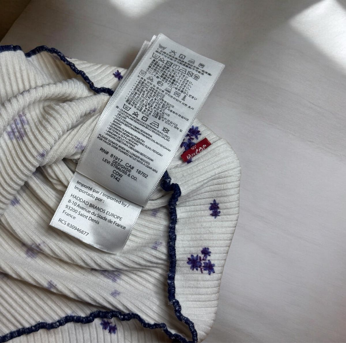 Levi's T-shirt: T-shirt Levis – Nuovo (secondo la descrizione) da Châtel-St-Denis venduto da Montclair_Swiss 3