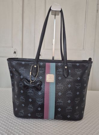 MCM Shopper Size S, inkl. Dogbone-Anhänger