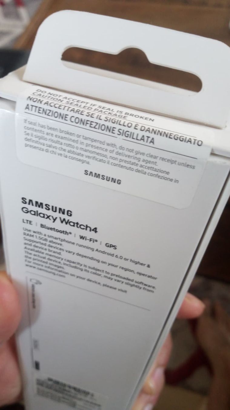 Samsung Smartwatch: Galaxy Watch 4 – Neu und originalverpackt aus Freienstein von clearcutcaptain 1