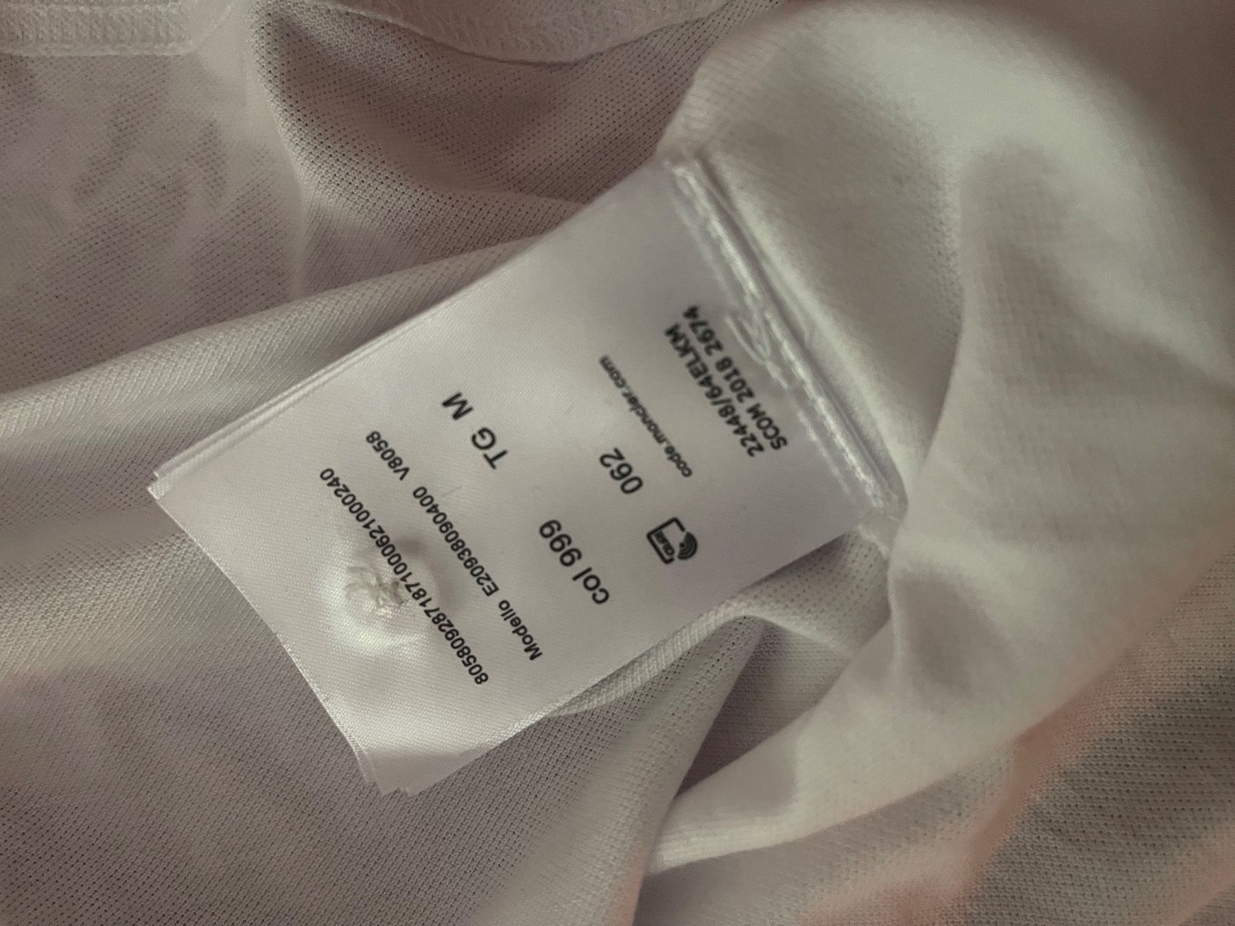Magliette Polo: Moncler Poloshirt ,XXL – Nuovo (secondo la descrizione) da Bolligen venduto da Aquella71 4