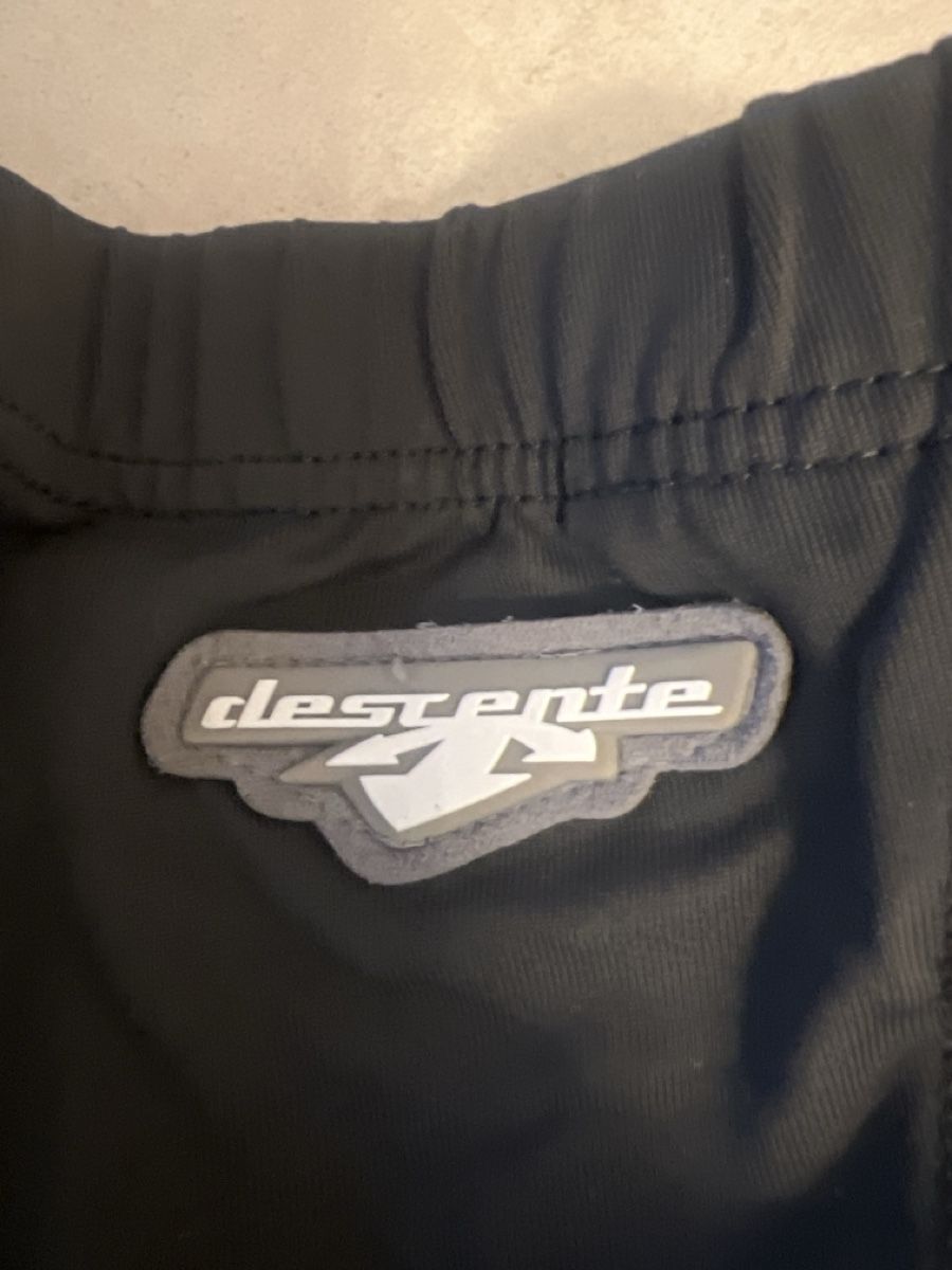 Pantaloni: Descente Radlerhose, Grösse S – Usato da Schönenberg ZH venduto da Bosh 2