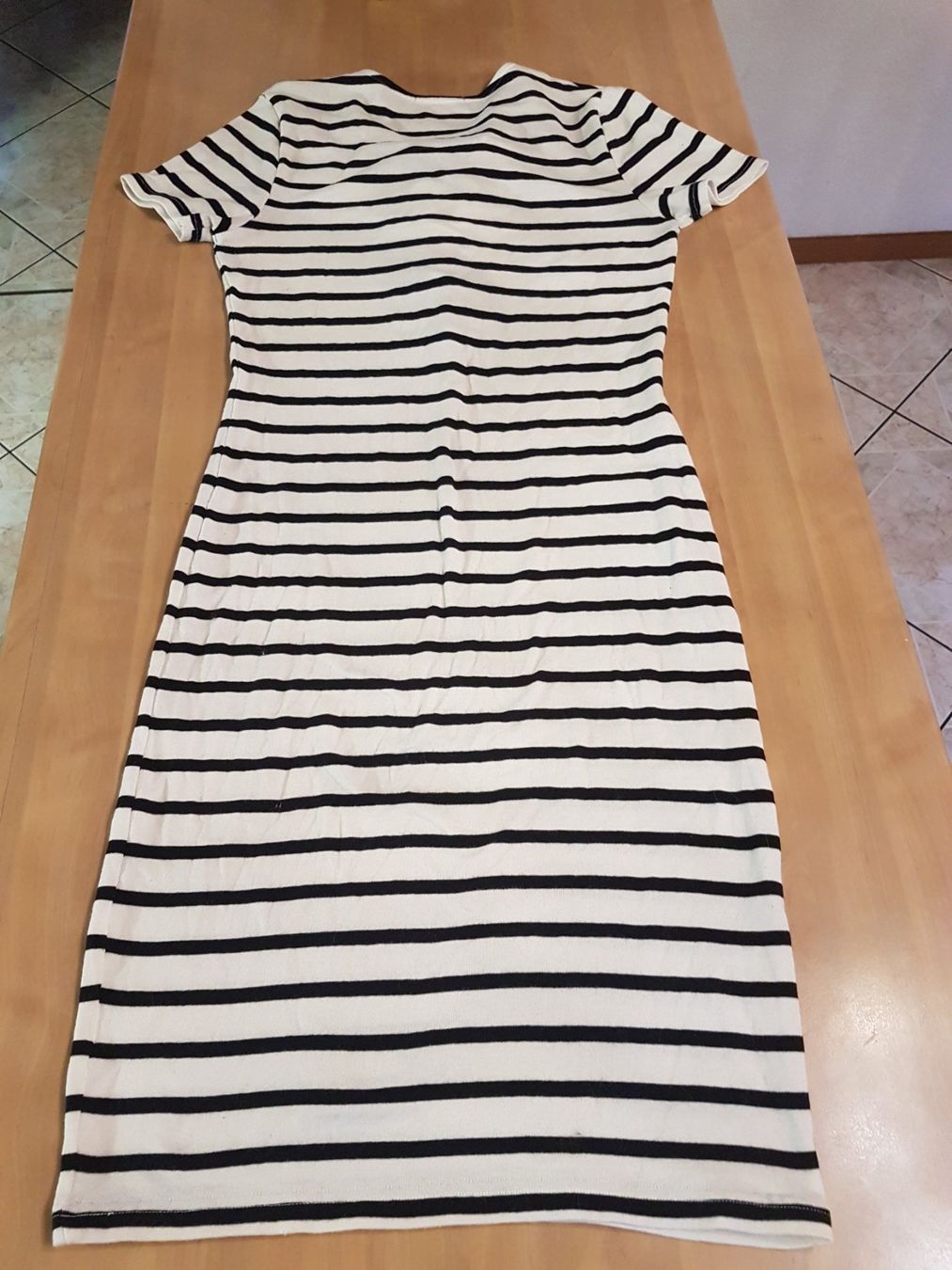 Kleider: Robe marinière - près du corps taille M – Gebraucht aus Villiers von san_jn5w 6