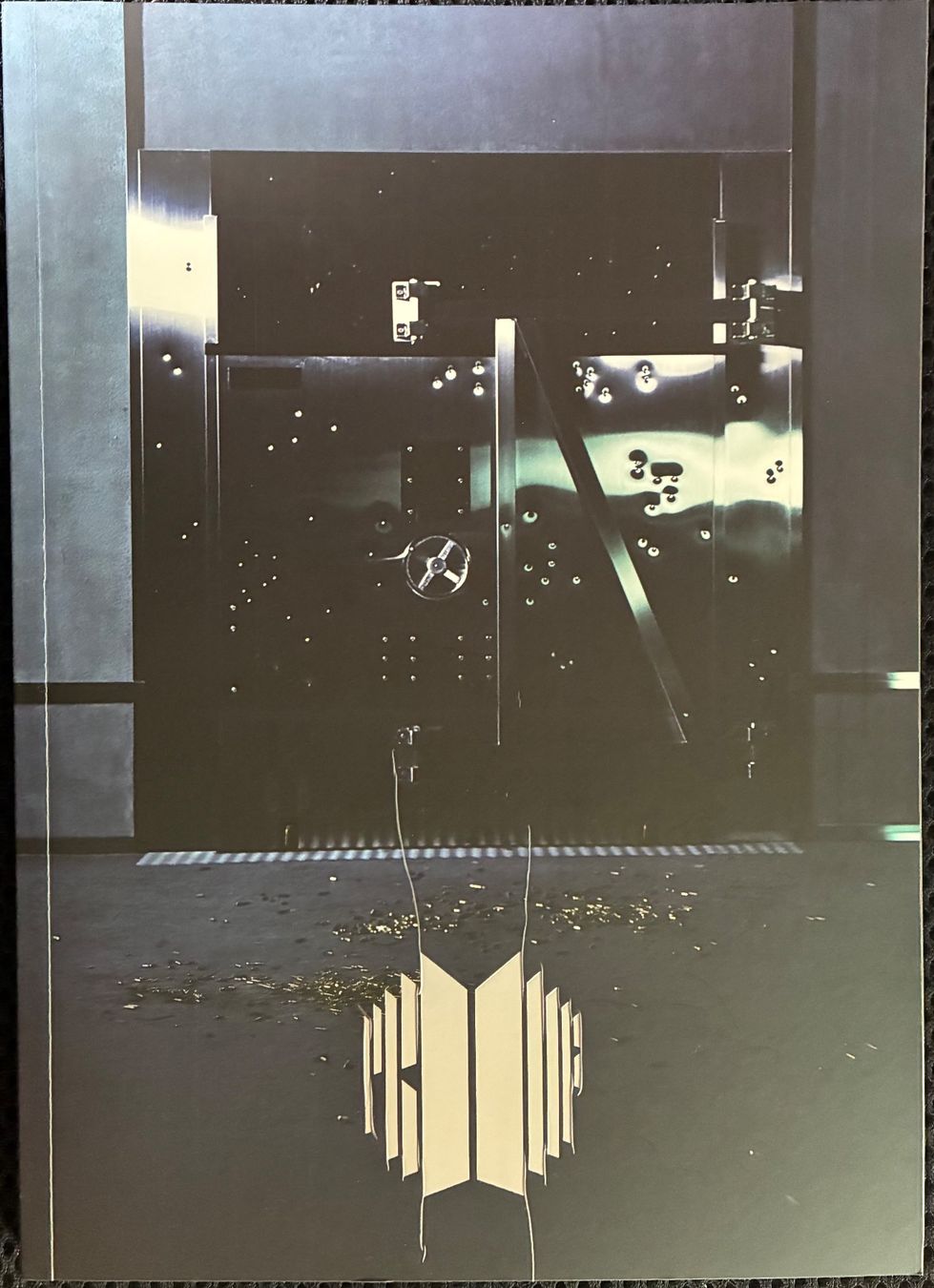 Album: Kpop BTS Bulletproof – Nuovo (secondo la descrizione) da Versoix venduto da ang_tq2z 6