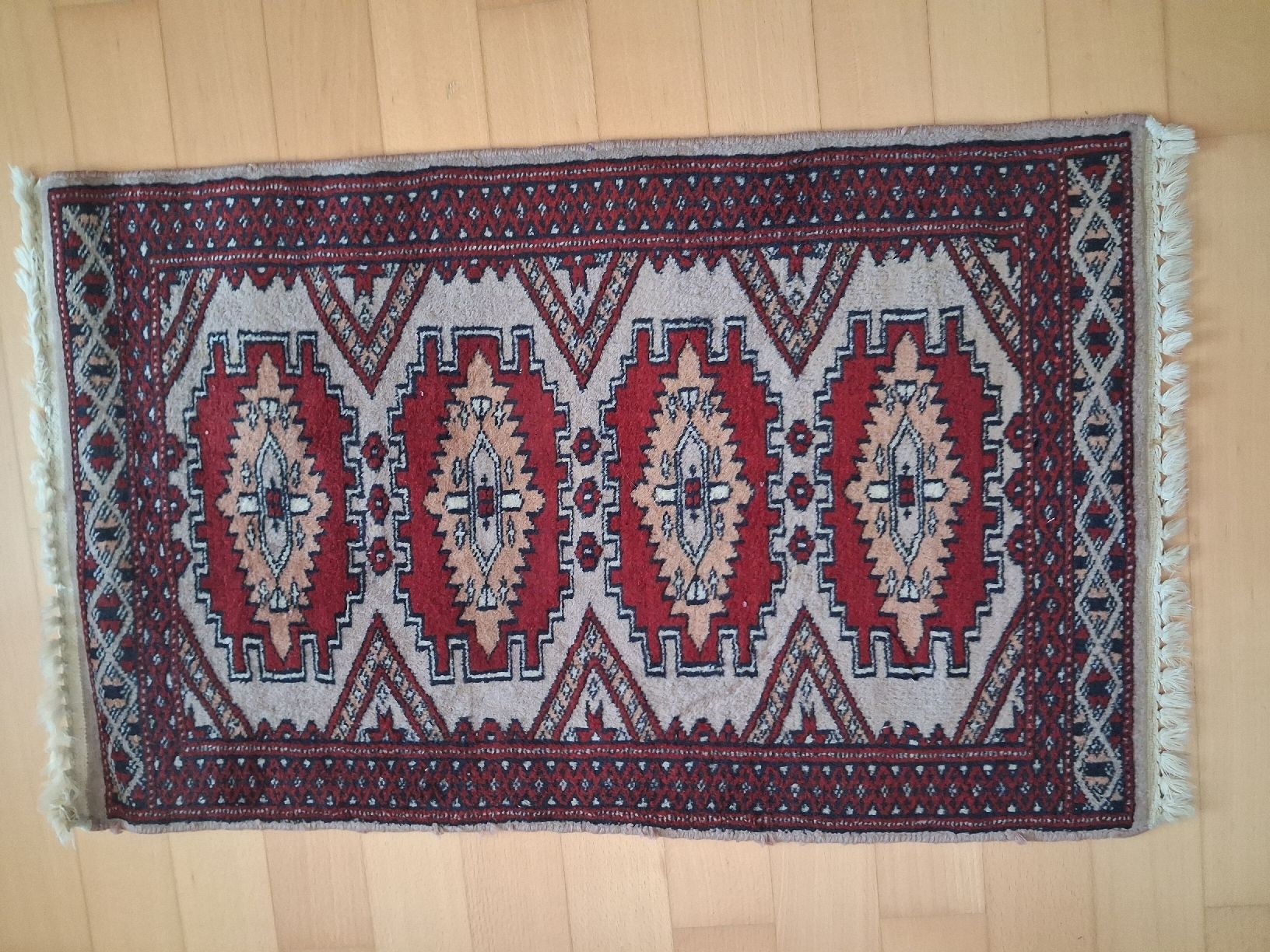 Teppiche: Kl.Orientteppich 70/45cm                            – Gebraucht aus Bronschhofen von hed3