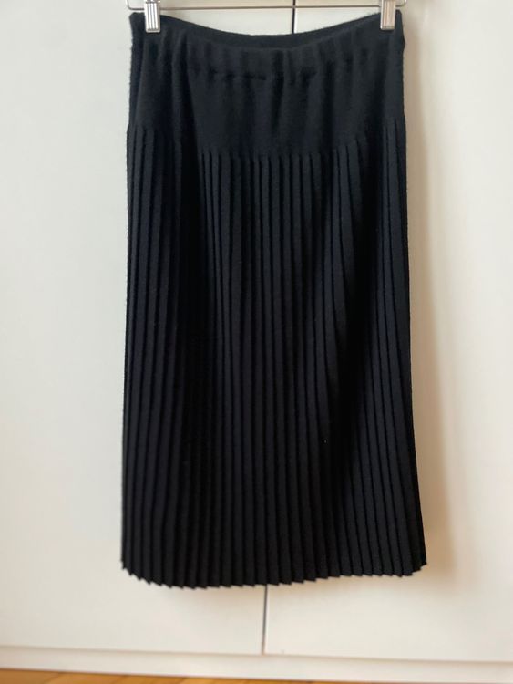 Jupe Crayon Escada – Laine Noire – Taille 10 – Longueur Genou – Femme – État Excellent