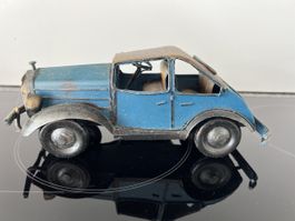 Altes Vintage Deko Auto blau