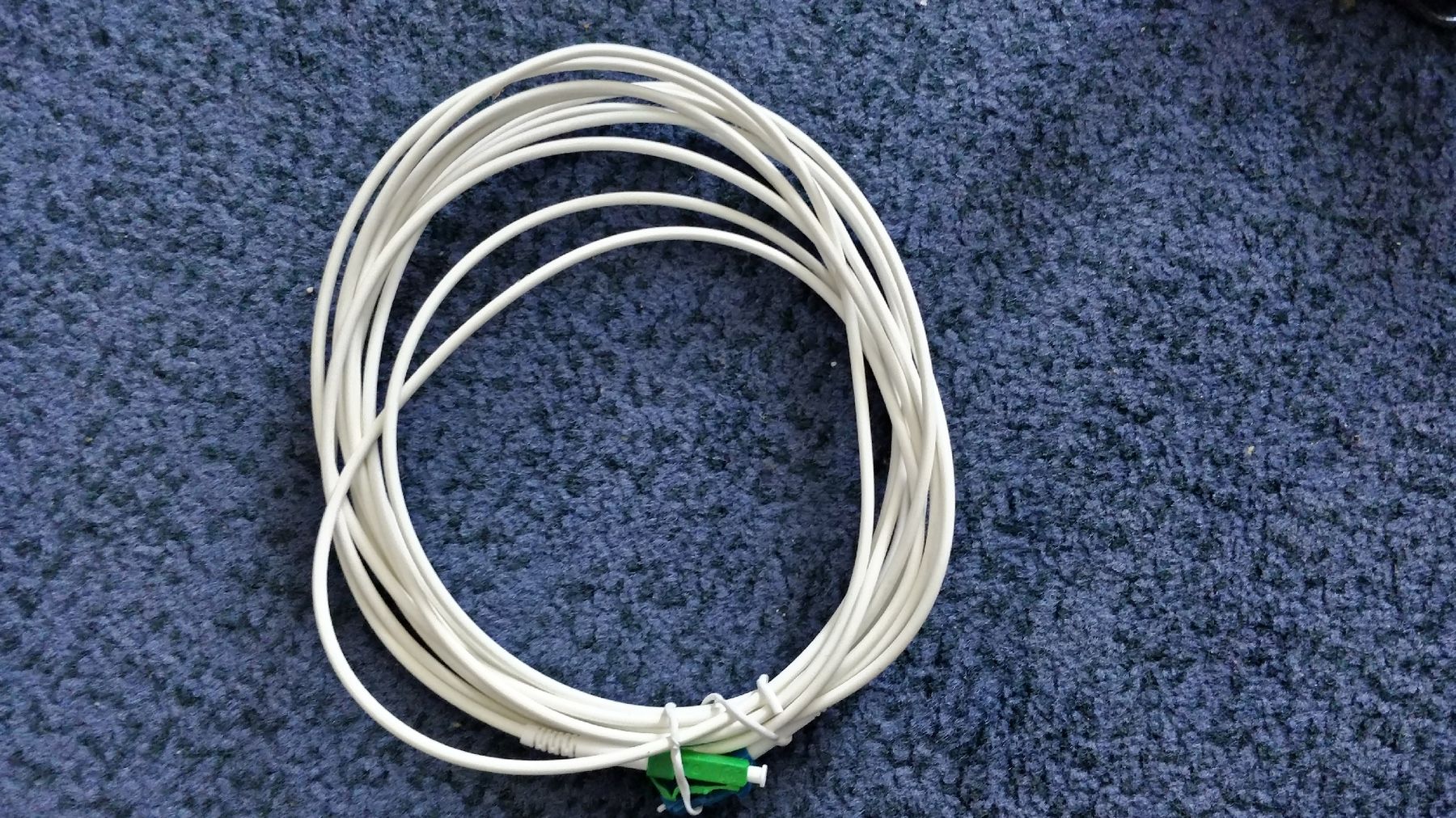 Cavi: Fibre Kabel Glasfaser Netzwerkkabel – Usato da Flawil venduto da rcnkr