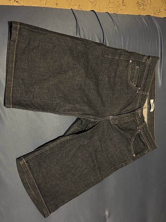 Pantaloni: 2 Paar Shorts Gr. 38 – Usato da Willisau venduto da Geissbock11 1