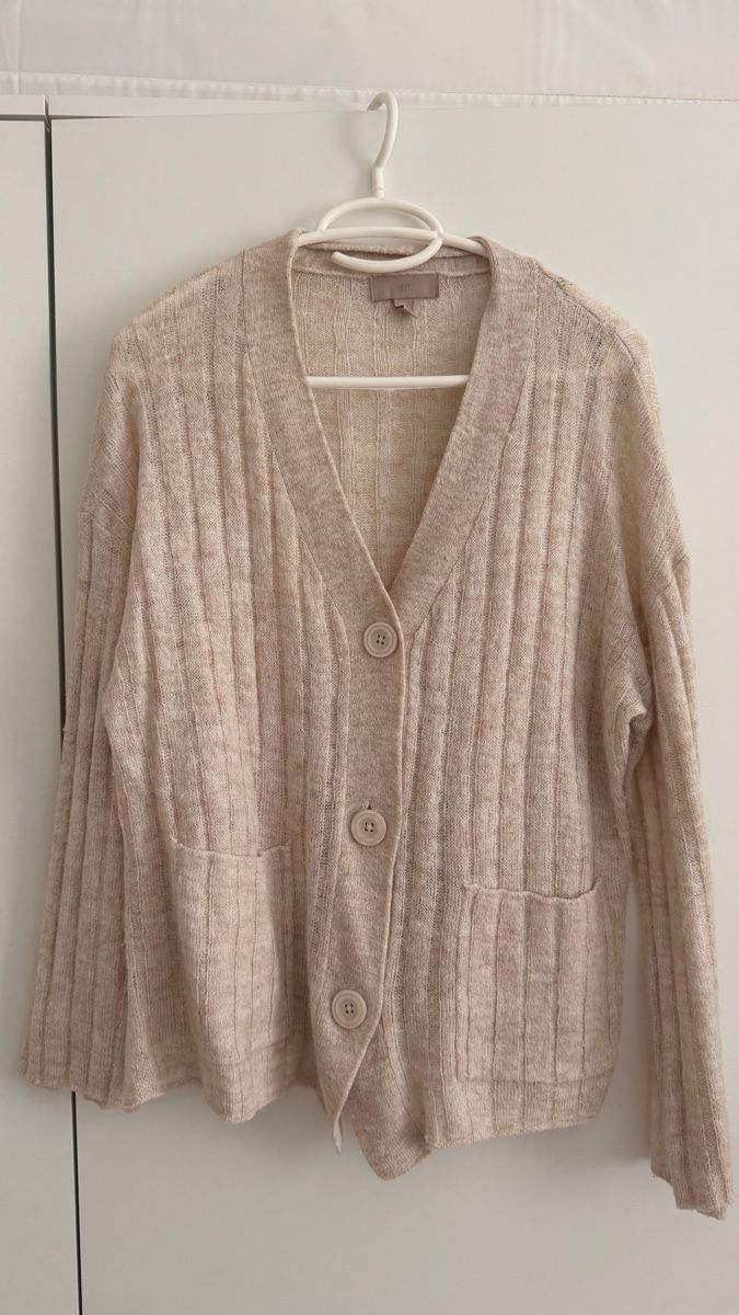 Giacche: Damen Strickjacke beige Grösse S – Usato da Nidau venduto da nin_5gk2