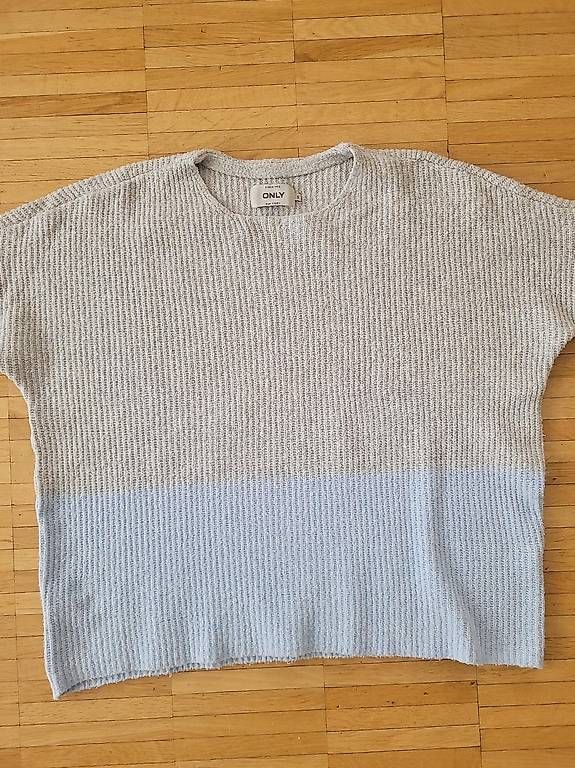 Only Pullover & Sweatshirts: Pulli ONLY grau-hellblau Gr. S – Gebraucht aus Wettingen von okatiki 2