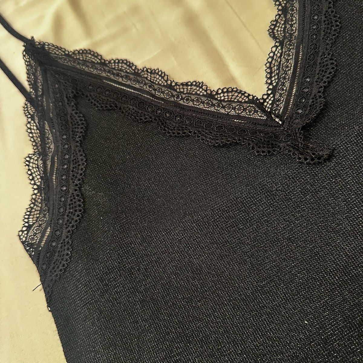 Zara Top: Schwarzes Top mit Spitze und Trägern Grösse S – Usato da Zürich venduto da zor_9n5z 5