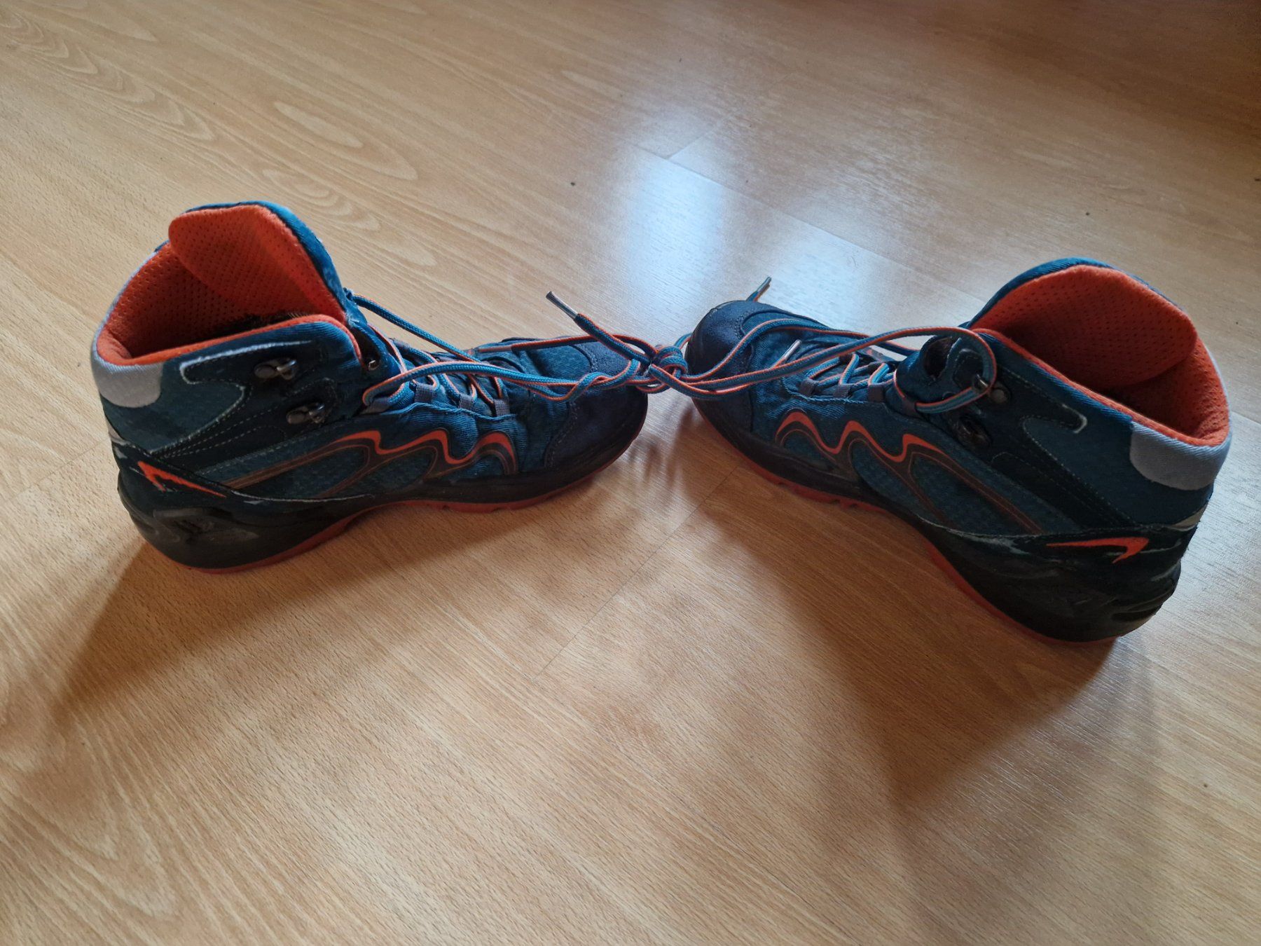 Lowa Scarpe da uomo: Lowa Wanderschuhe – Usato da Linden venduto da Hmhm13 2