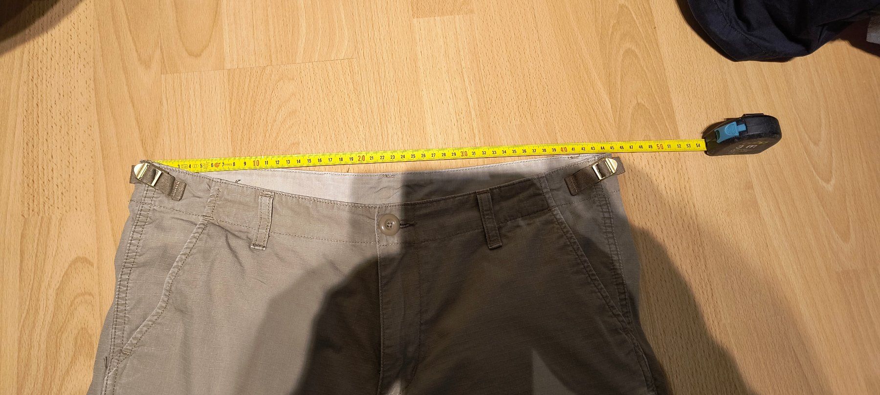 Carhartt Pantaloni: Carhartt Cargo Hose – Usato da Wiedlisbach venduto da Leaf99 7