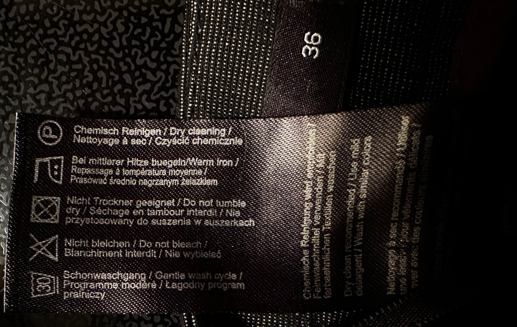 Comma Pantaloni: Comma,7/8 Bundfaltenhose Damen 36 – Usato da Liestal venduto da Ballybs 6