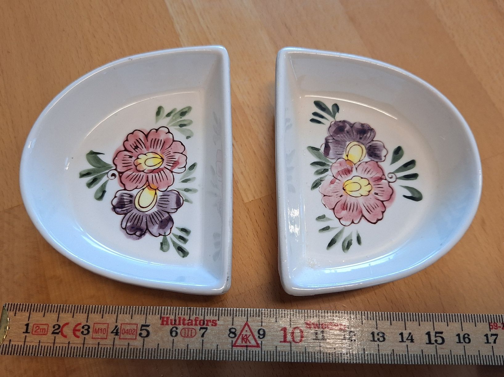 Portasapone: 2 Vintage Seifenschalen – Usato da Vilters venduto da Fleiflomi