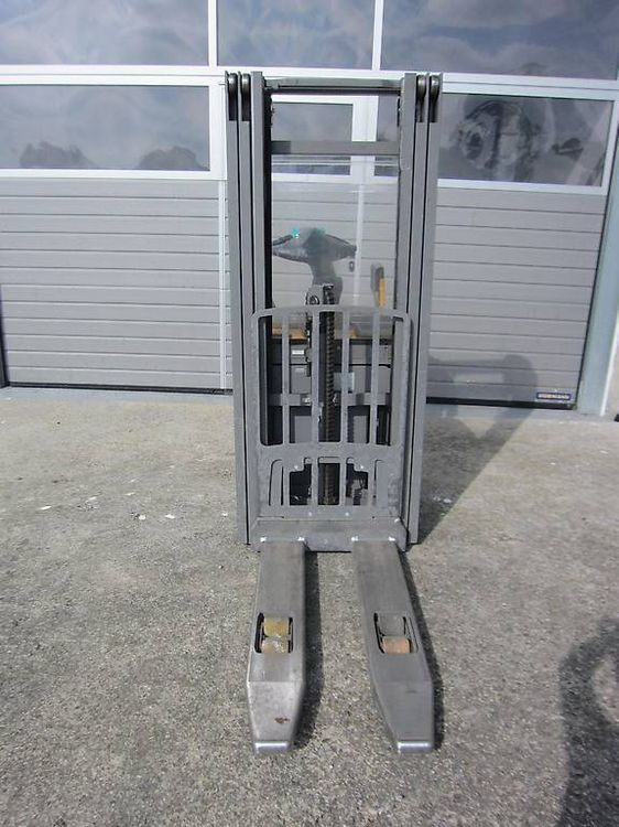 Stapler, Ameise, Deichselstapler max. 1400kg, 4.30m Triplex (Gebraucht ...