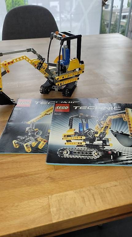Lego Jeux de construction: Kompaktbagger 8047 – D'occasion à Olten par Einwegparadies