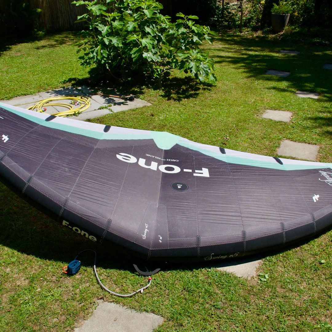 Surf: F-One Swing V5 | 4m2 - Onyx/Mint | Occasion Wing – D'occasion à Matten b. Interlaken par hofmandli 3