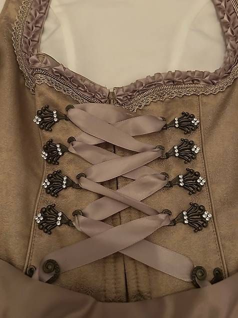 Krüger Kleider: Dirndl Krüger Gr. 36 – Gebraucht aus Rüti ZH von lailalaila02 1