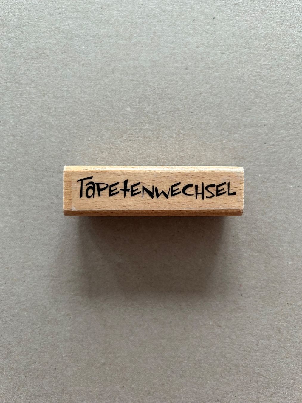 Stempel: Motivstempel Tapetenwechsel – Gebraucht aus Neu St.Johann von har_f865