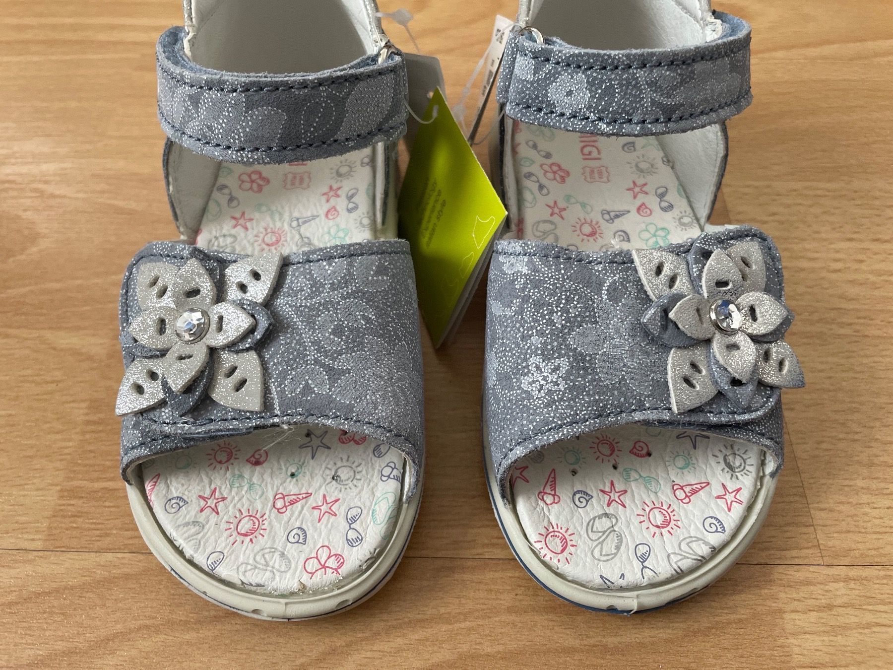 Primigi Schuhe für Mädchen: Primigi Sandalen Gr. 25 NEU – Neu und originalverpackt aus Waltenschwil von hansnine 4