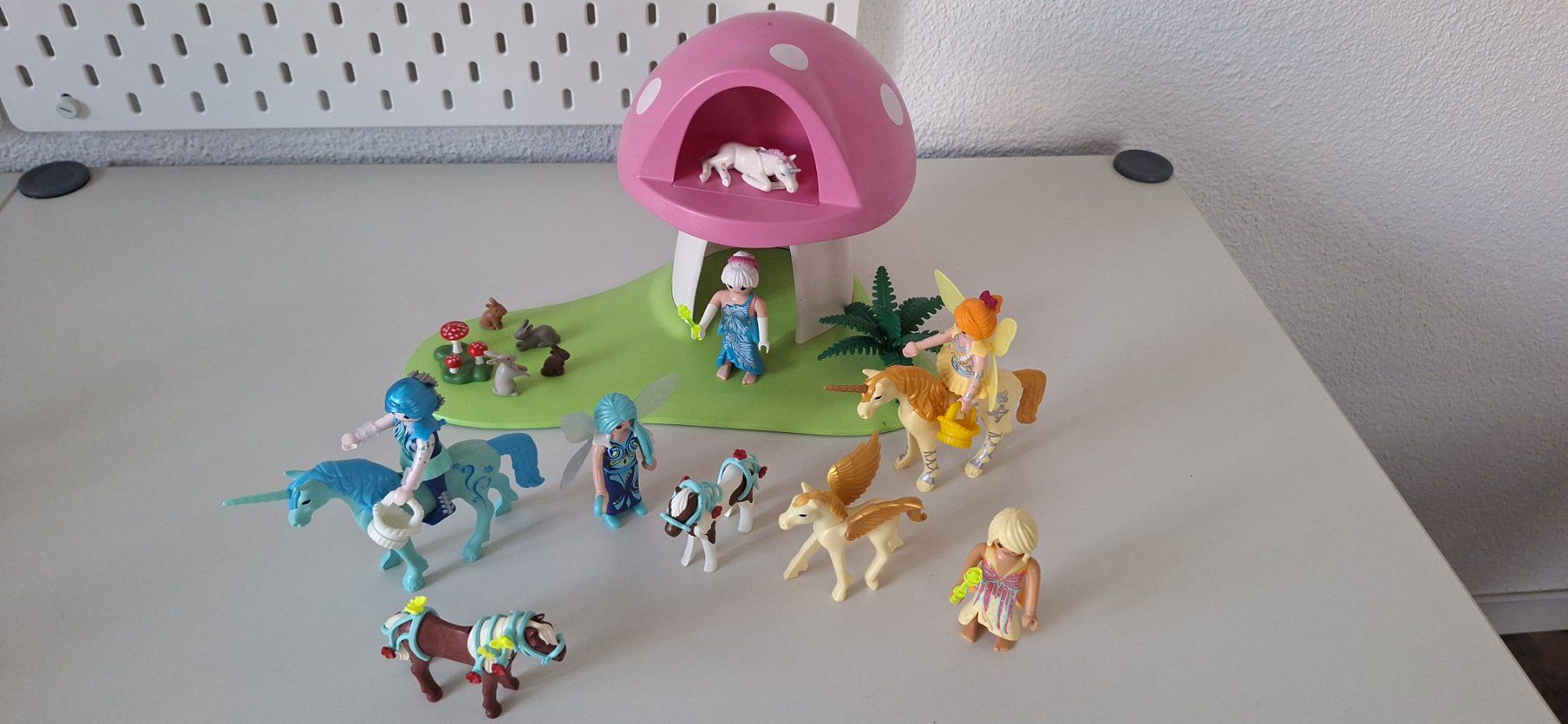 Playmobil Giocattoli: Feenwelt mit Einhörnern, Pegasus & Pilzhaus – Usato da Mellingen venduto da Edson58 5