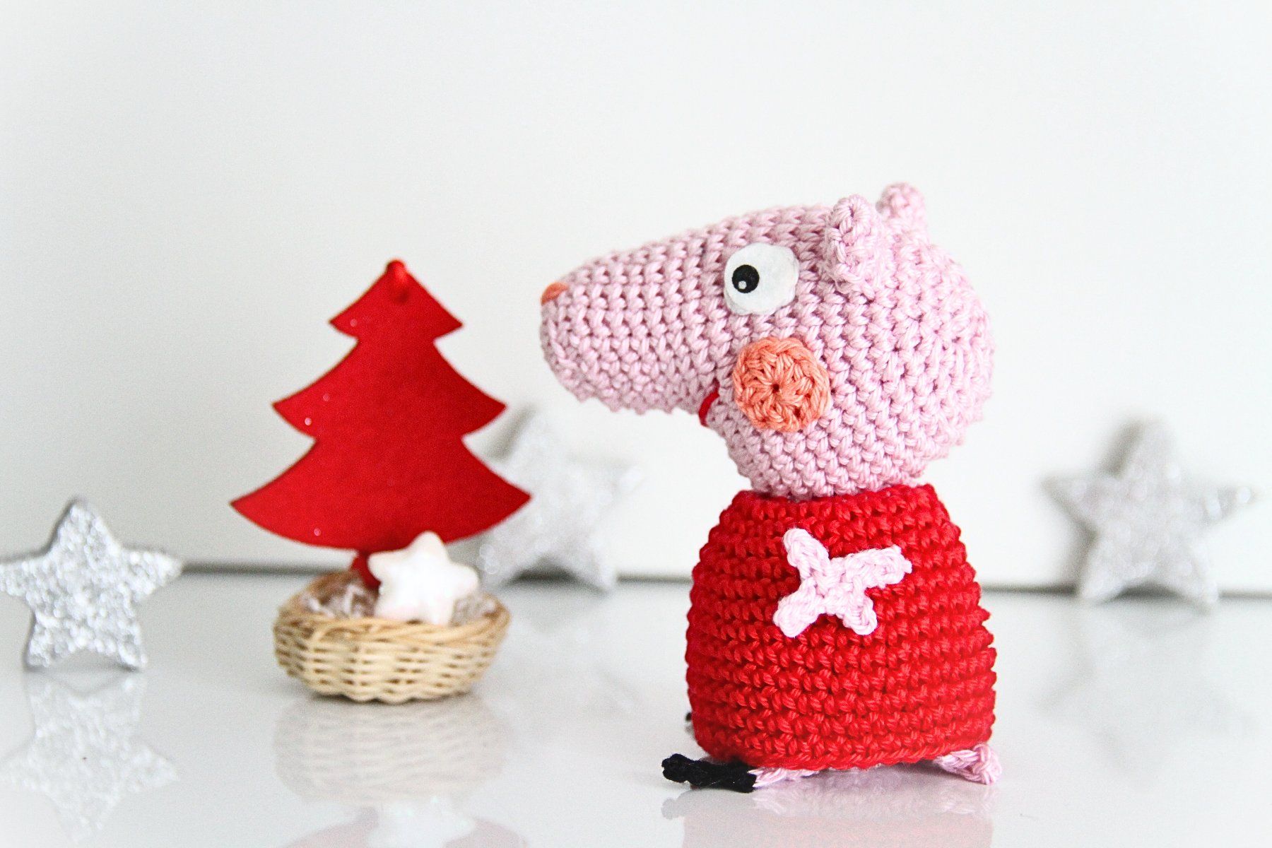 Disney Statuette: Peppa Schweinchen Neu wird auf Bestellung gehäkelt – Nuovo (secondo la descrizione) da Frauenfeld venduto da AlphaCentauri_369_ 2