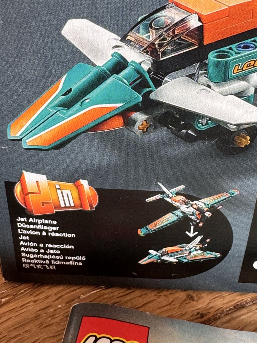 Lego Kit di costruzioni: LEGO Technic Race Plane (2 in 1) – Usato da Buchs SG venduto da Scheni71 1