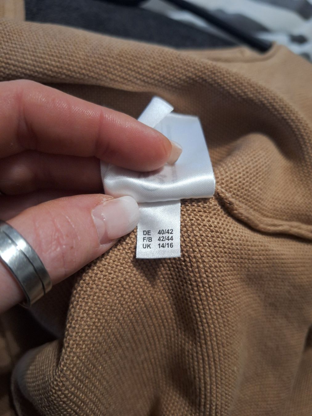 Madeleine Maglioni & Felpe: Damen Strickpullover Madeleine beige Grösse 40/42 – Usato da Wanzwil venduto da chlinih93 2