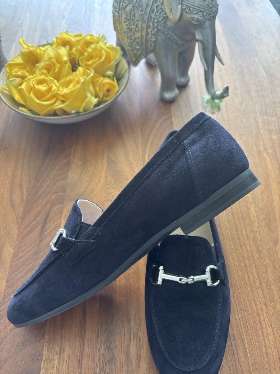 Scarpe da donna: Nero Giardini , Gr 37 – Usato da Embrach venduto da Dmoney 1