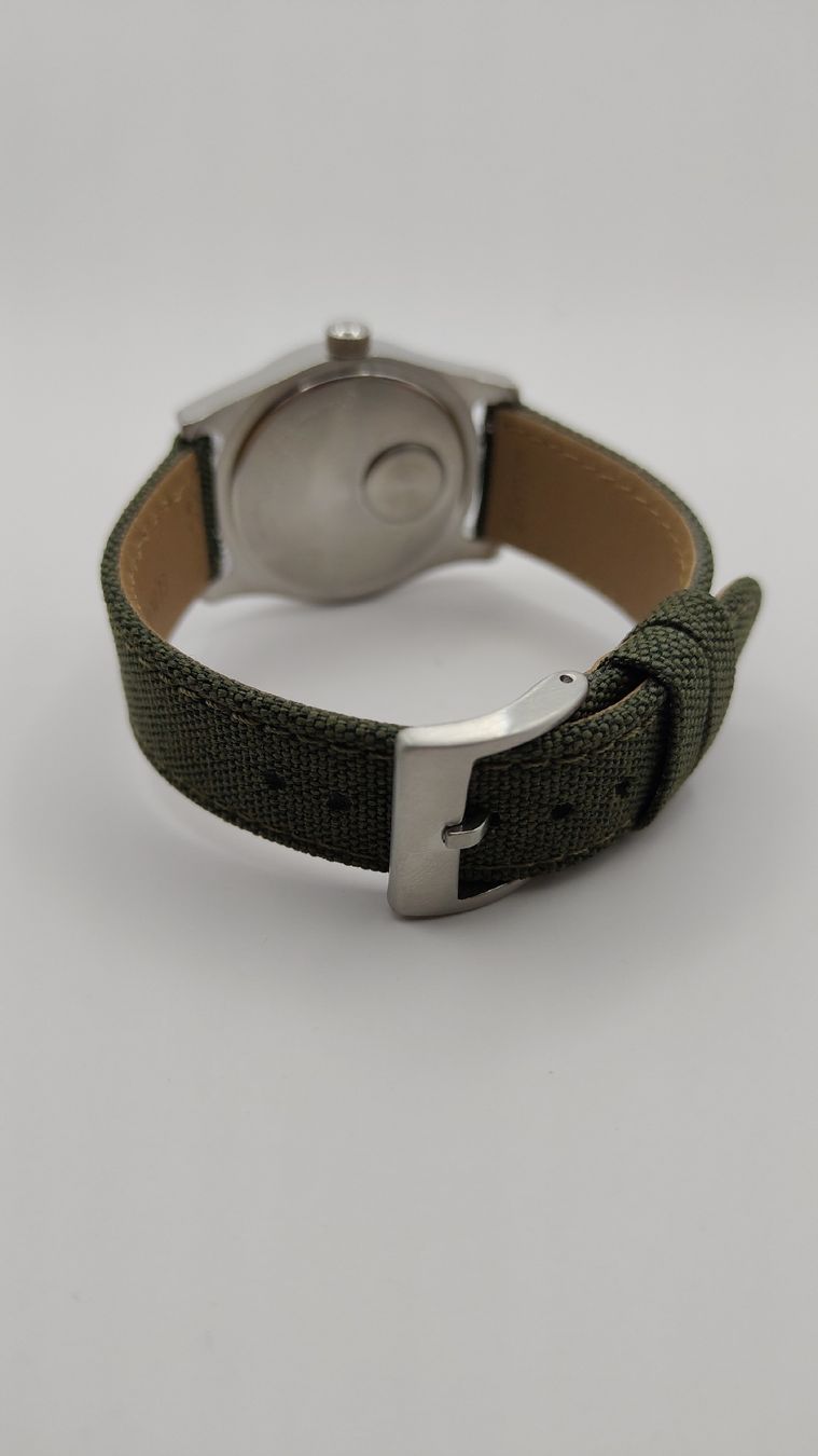 M-Watch Orologi: M-Watch, 2000er Design Field Watch – Usato da Ballwil venduto da eldave 7