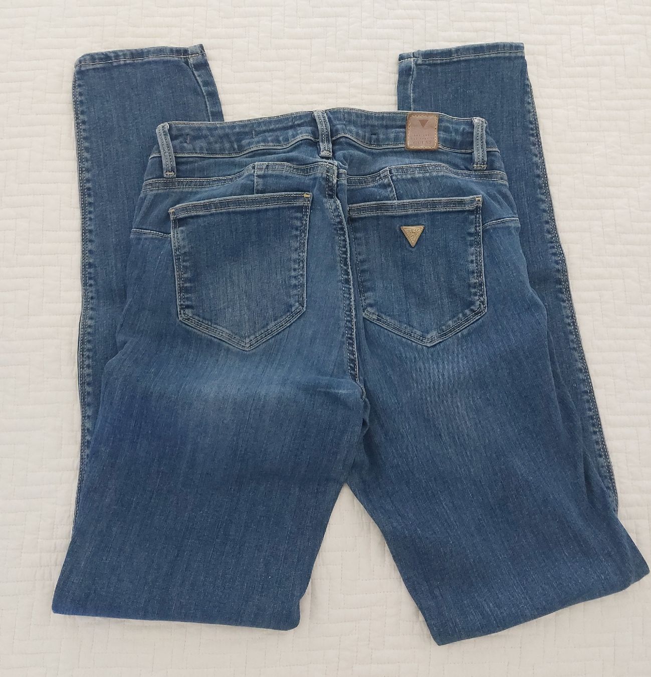 Guess Jeans: Guess Jeans  – Usato da Zürich venduto da Martinlaehner 1