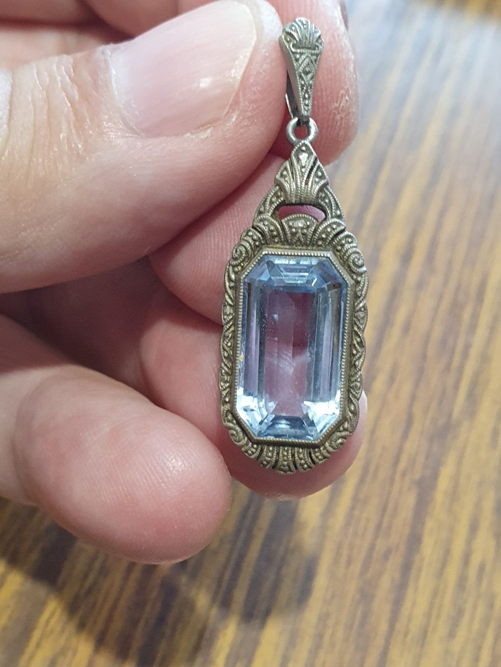 Ciondoli: Erstklassiker Jugendstil Bijou-Anhänger, ein Träumchen – Usato da Wohlen AG venduto da palmsprings
