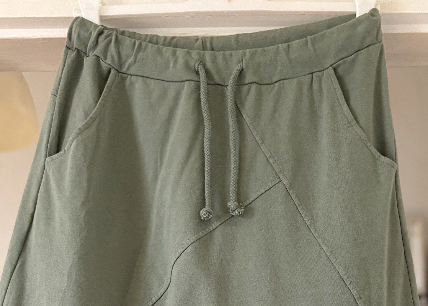 Pantaloni: SHORTS-SAROUEL EN COTON! M – Nuovo e nell'imballaggio originale da Locarno venduto da NicoNion 3