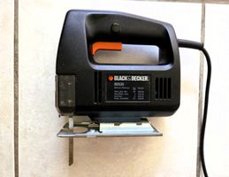 STICHSÄGE BLACK & DECKER