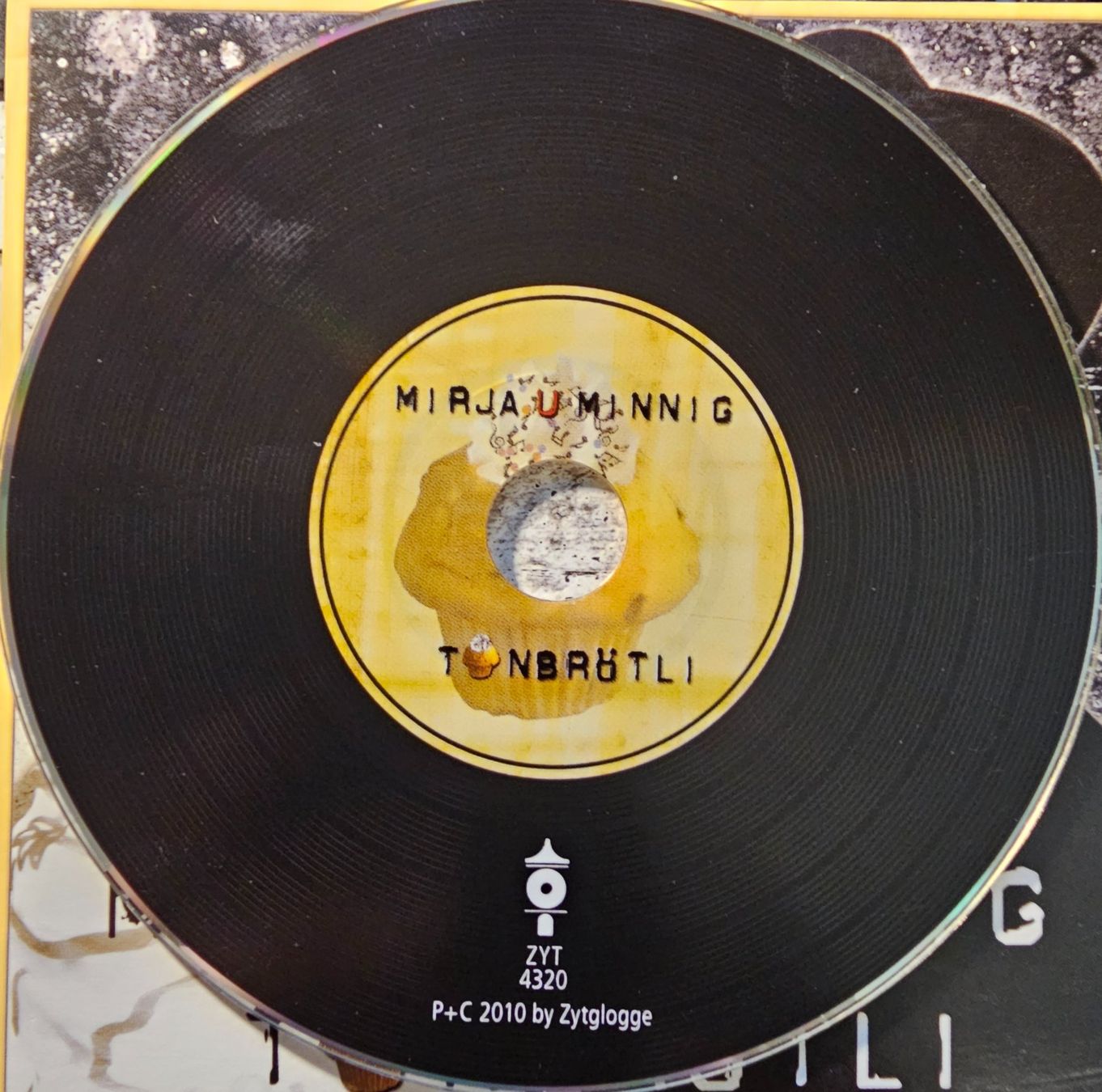 CD: Mirja U Minnig - Tonbrötli – Usato da Wahlen b. Laufen venduto da Cg10 2