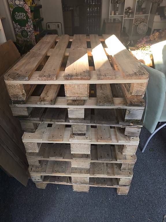 Pallets: Europaletten 5 chf pro stk – Usato da Mellingen venduto da swisslit