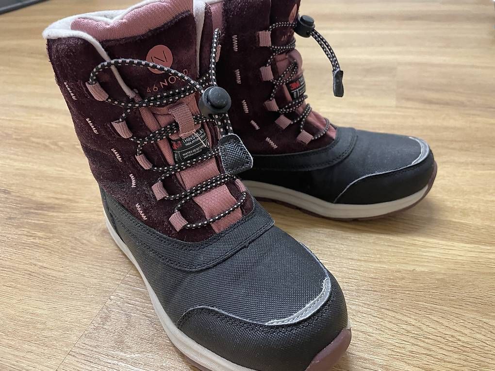 Scarpe per ragazze: Winterschuhe Gr 36 – Usato da Klingnau venduto da Miklo83