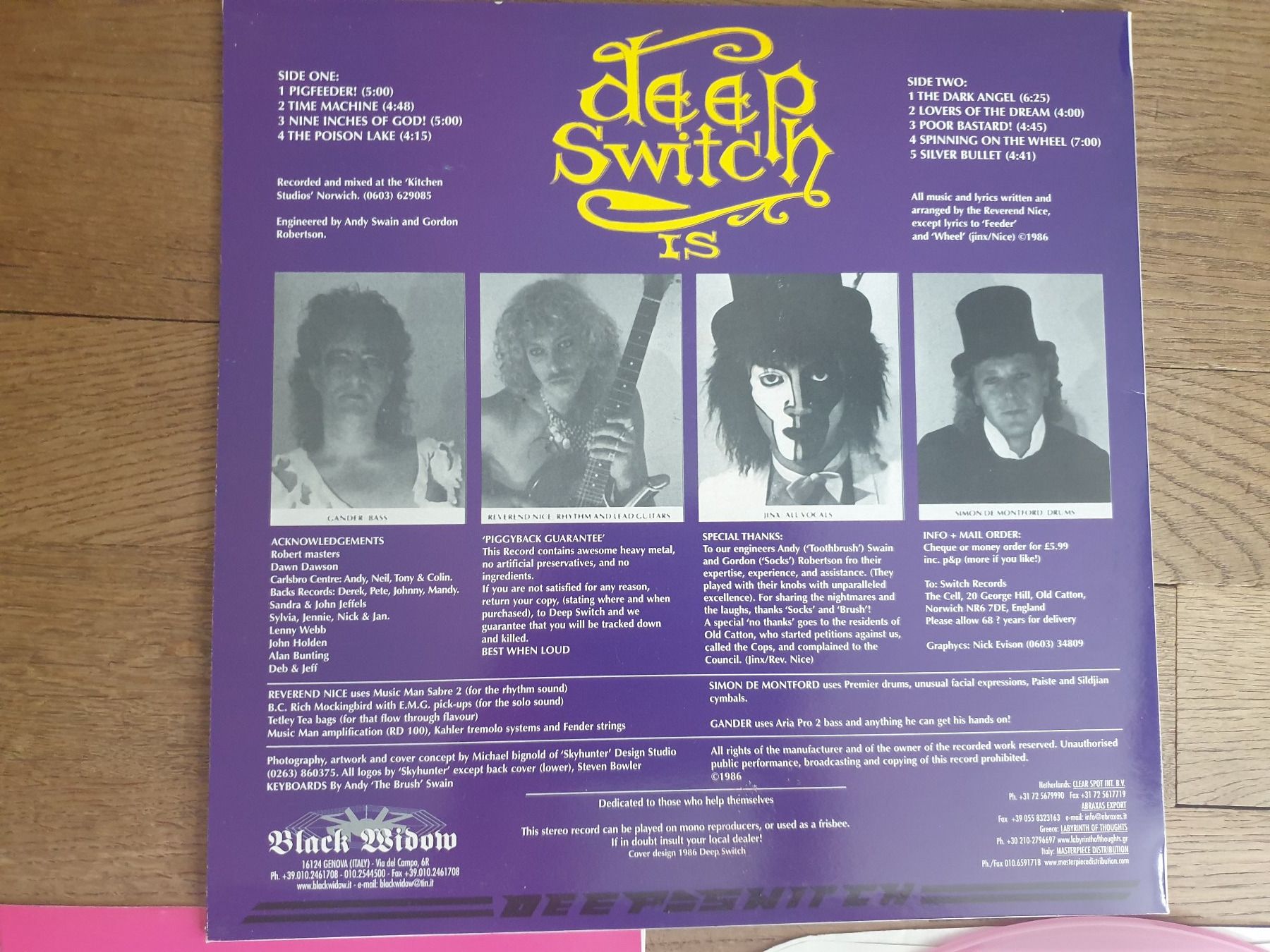 Vinyles: Deep Switch  Nine Inches Of God – D'occasion à zürich par ultraviolet 1