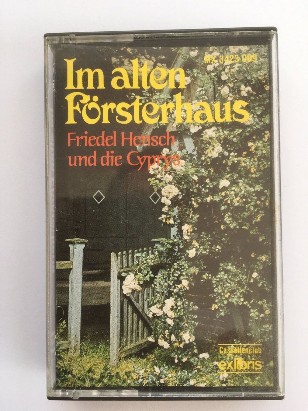 Musicassette: Im alten Försterhaus – Usato da Grenchen venduto da Kogi7