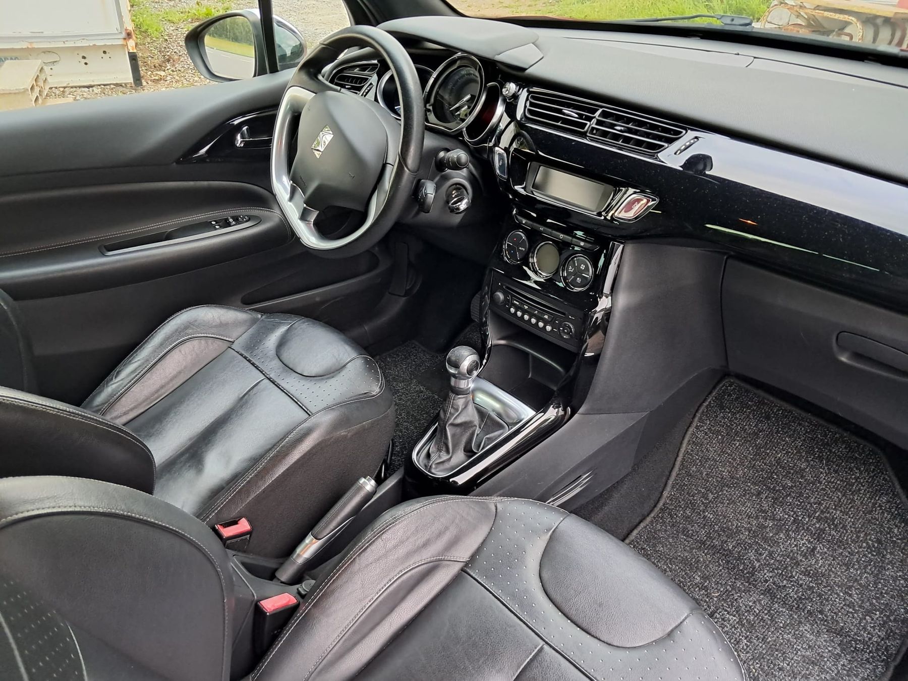 DS Automobiles Autos: Citroen DS3 – Gebraucht aus La Roche FR von silvie59 5