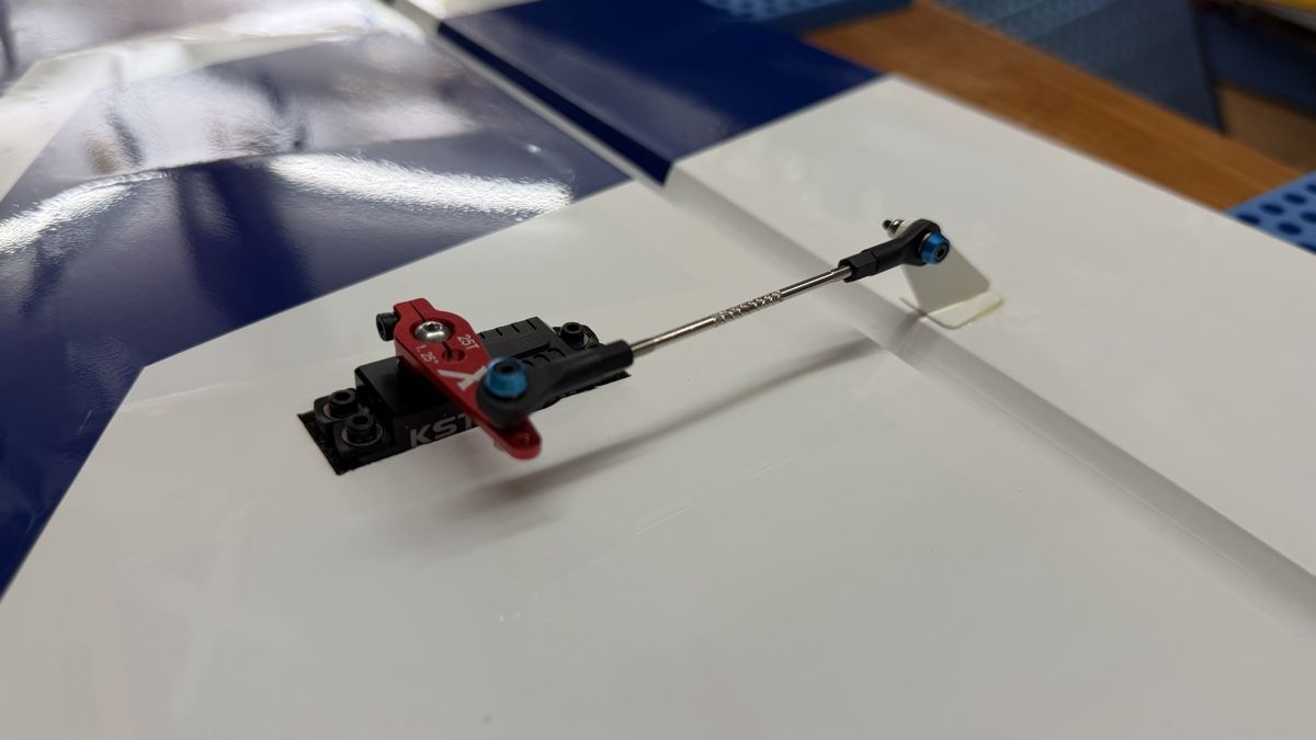 Modellismo RC: Extremeflight Extra 260 67“ – Usato da Münsingen venduto da Pilatus_2 2