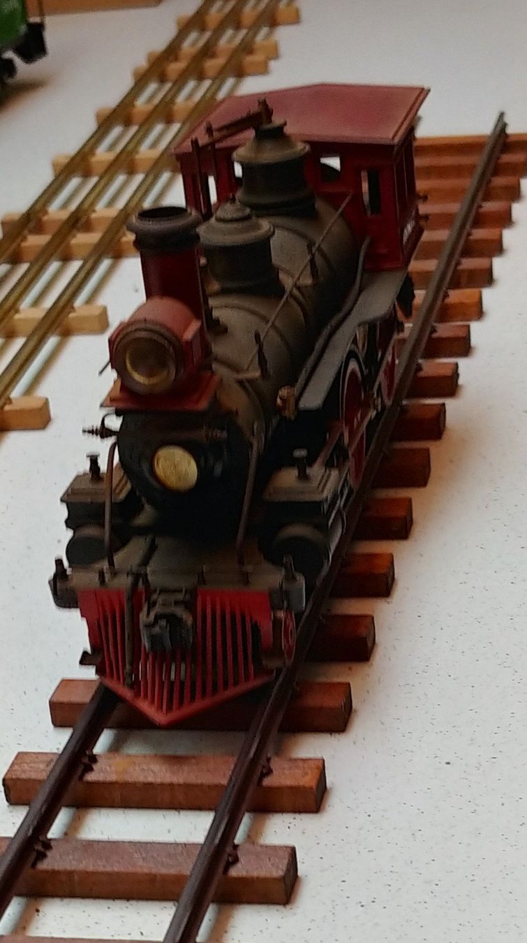 Rivarossi Modelleisenbahnen: Rivarossi Dampflok mit Wagen 0 – Gebraucht aus Waltenschwil von Ardnas007 3