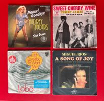 4 x 7"  45 rpm  Singles Vinyl Schallplatten